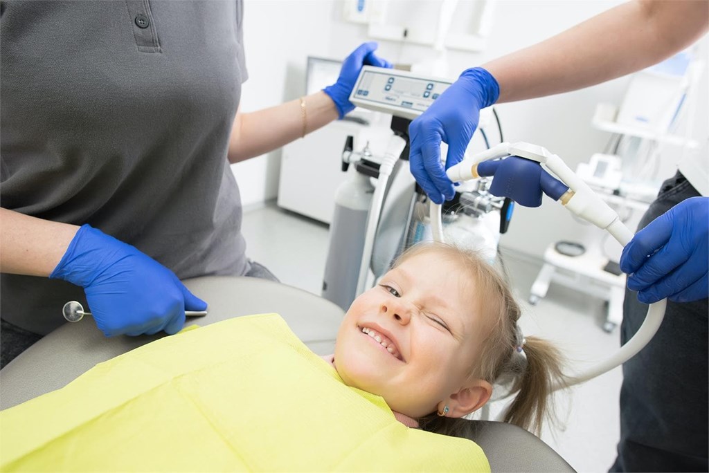¿Cómo conseguimos que un niño le pierda el miedo al dentista?