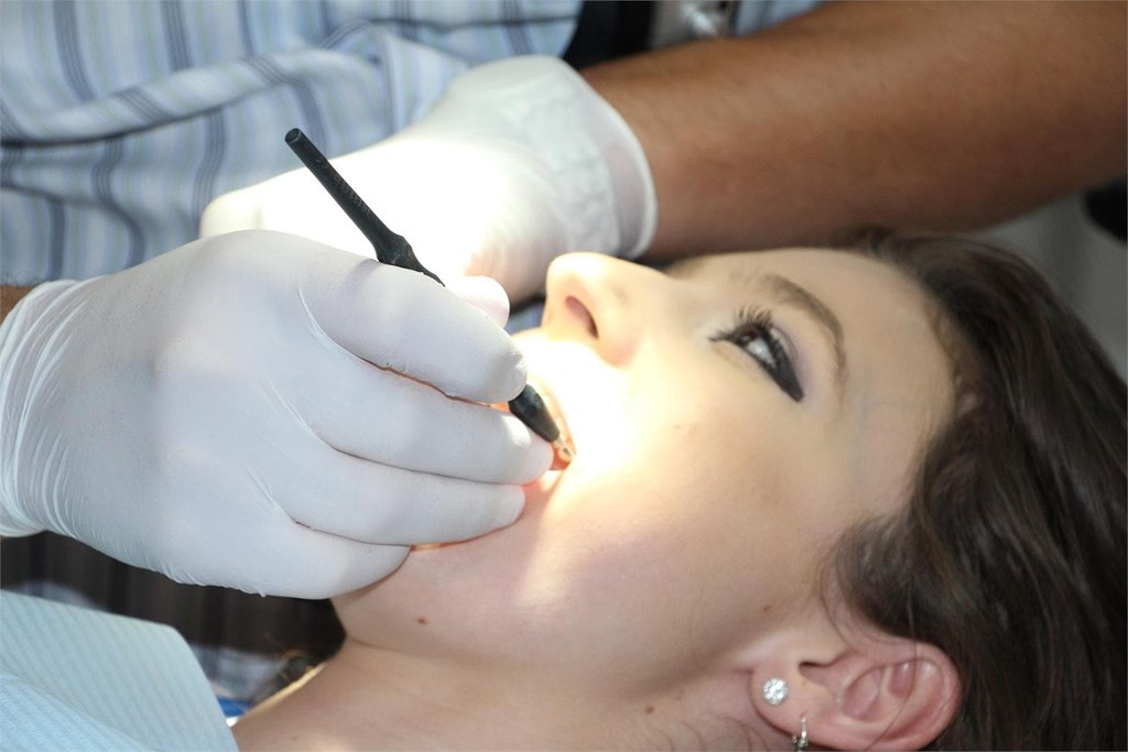 ¿Cuáles son los beneficios de la endodoncia?