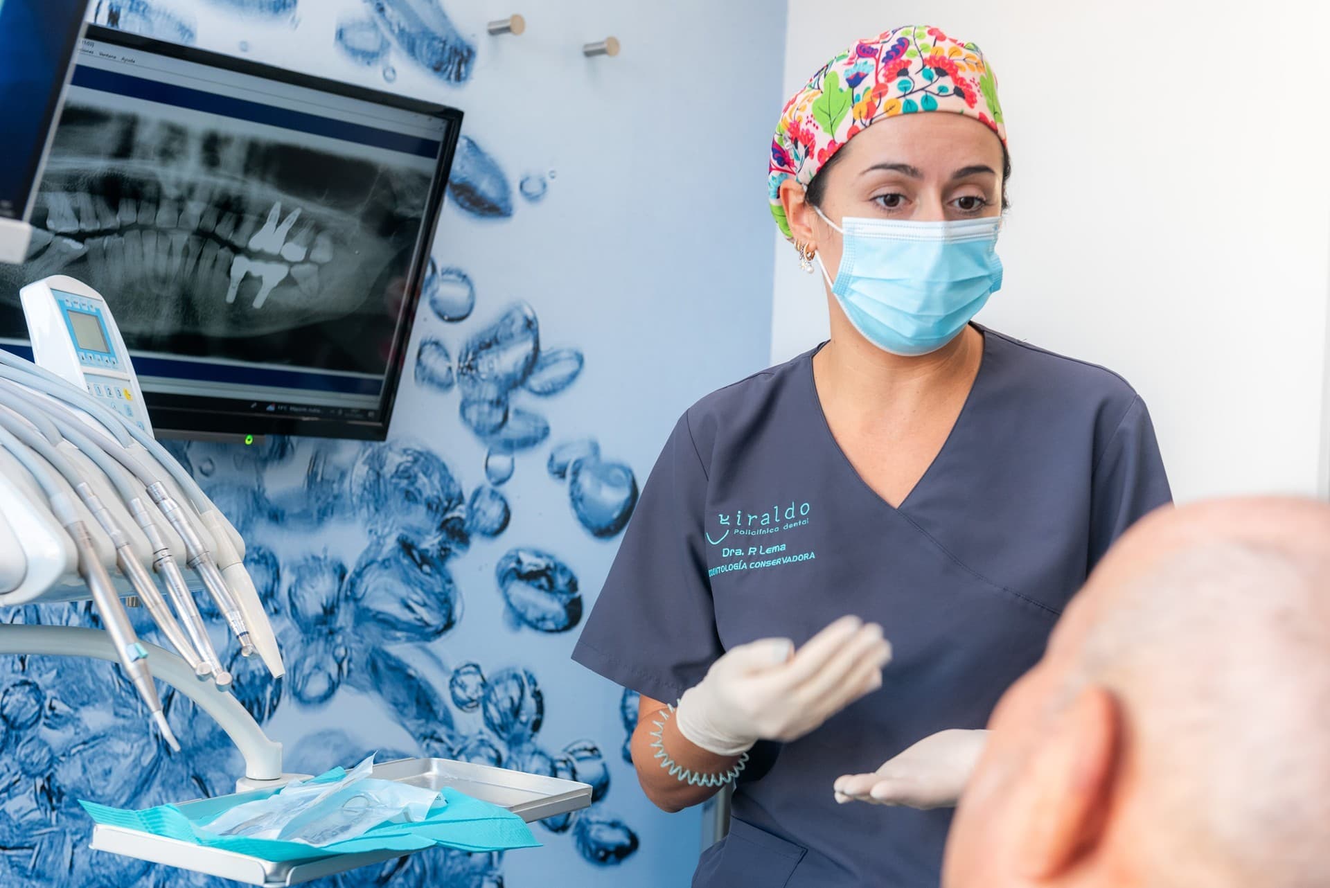 Dentistas en Vilagarcía expertos en periodoncia